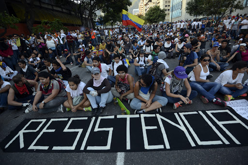 VENEZUELA, Caracas : Anti-government students &#8211; pt