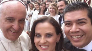 Personnes avec le pape François – People with Pope Francis – pt