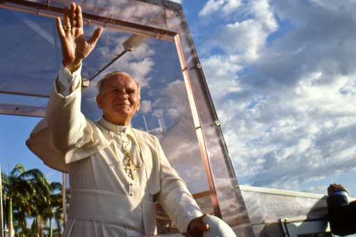 Pope John Paul II smiling &#8211; pt