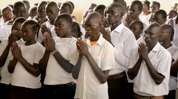 kukuma-church-refugees-kenia-donboscoimage-com.jpg
