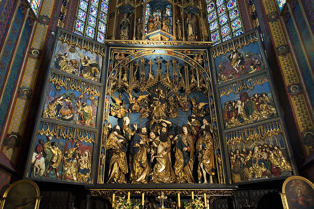 Poland, Krakow, St. Mary's Basilica, Interior, Altar