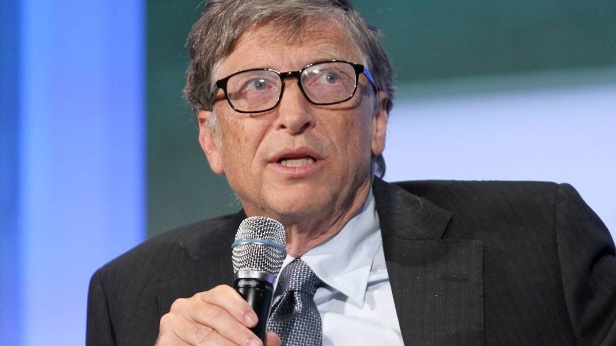 web-bill-gates-shutterstock_155863781-jstone-ai