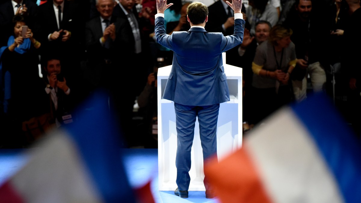 FRANCE2017-VOTE-EN MARCHE