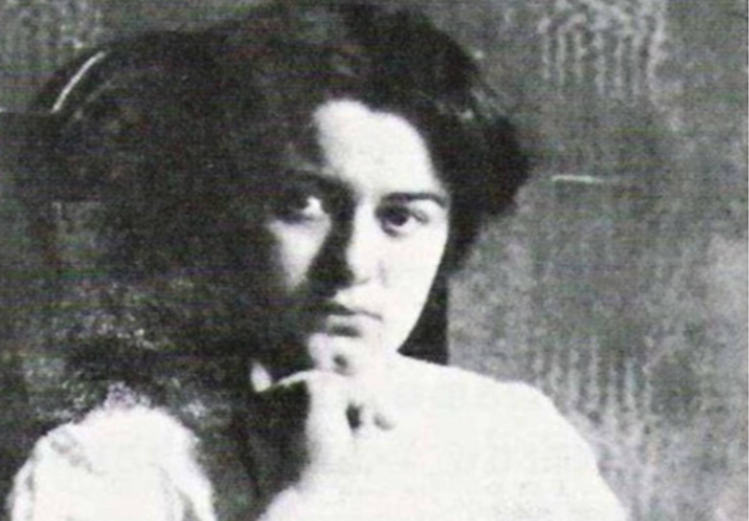 edith_stein-student_at_breslau_1913-1914_foto_r