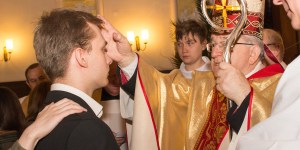 Como escolher padrinhos de Crisma e Casamento