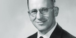 Marinheiro e Servo de Deus, interceda pelas pessoas presas no submarino argentino