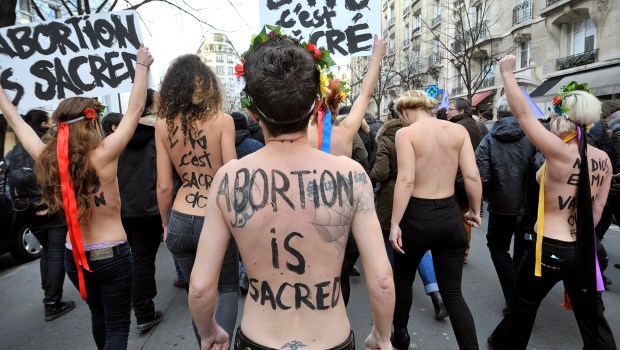 Militantes pró-aborto