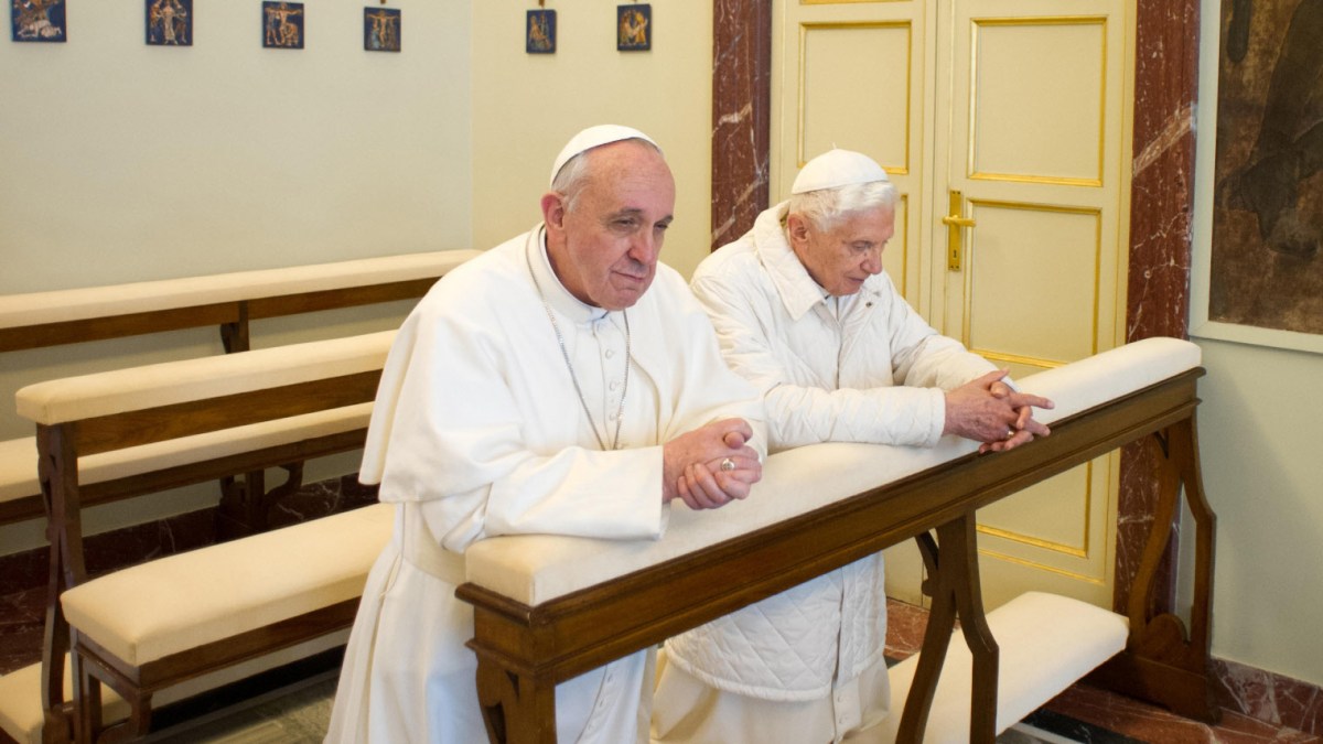 Le pape François et Benioït XVI