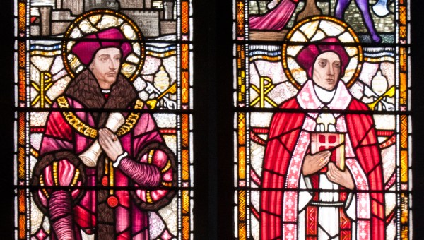 Santos João Fisher e Thomas More