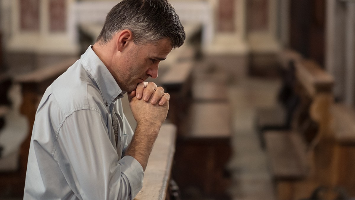 web3-man-praying-church-god-faith-stokkete-shutterstock.jpg