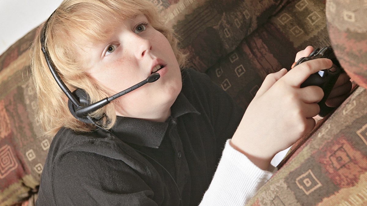 web3-teenage-game-computer-video-lopolo-shutterstock.jpg