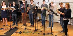 &#8220;Voces8&#8221; cantam música de Ben Folds em versão sacra