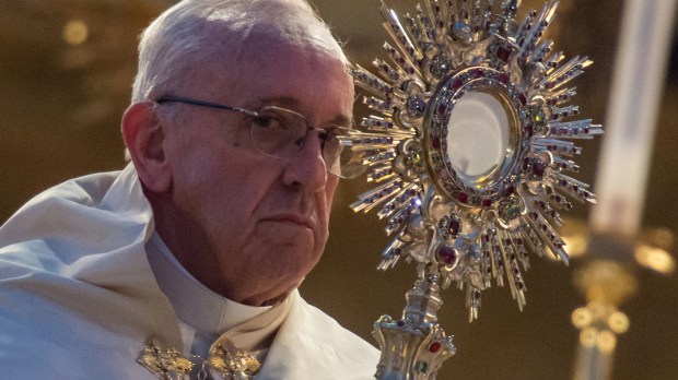 web3-pope-francis-look-adoration-eucharist.jpg