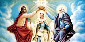 Oração da “Salve Rainha”: por que chamamos Maria de Rainha?