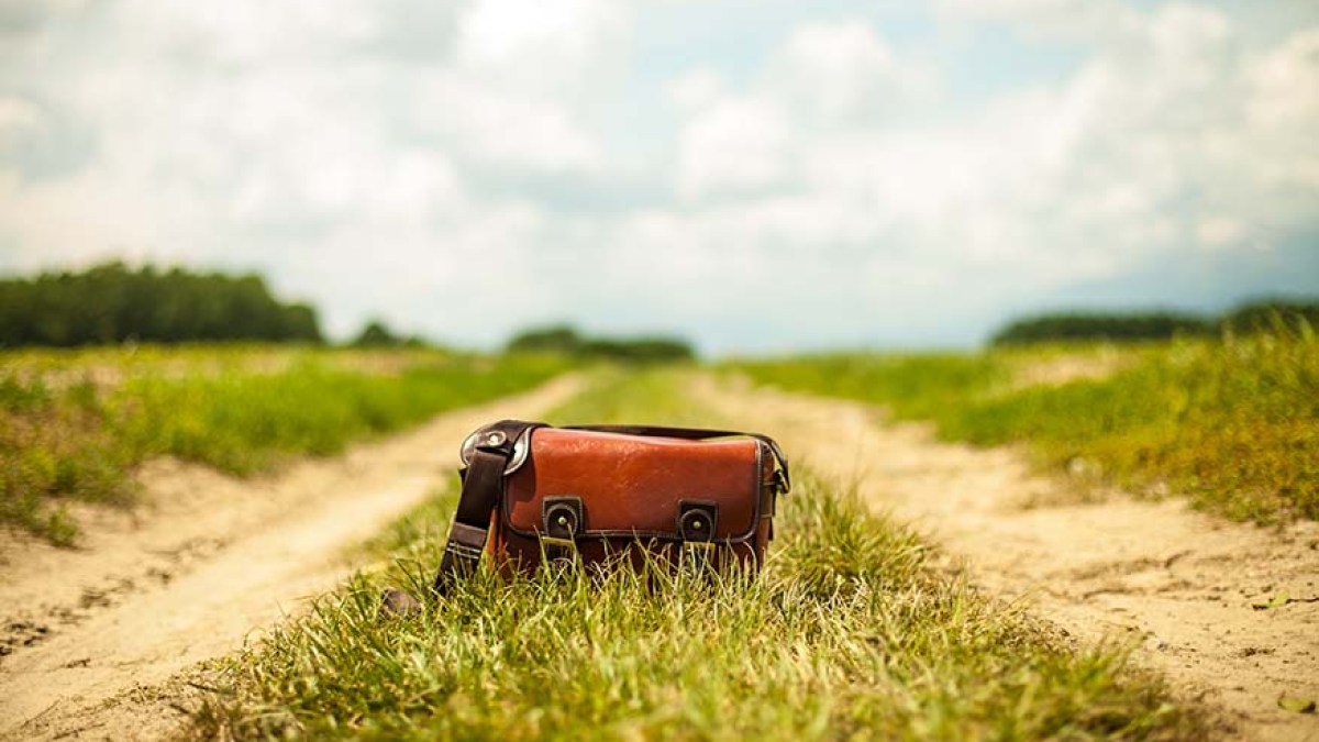 WEB-TRAVEL-WAY-ROAD-SUITCASE-BAGGAGE-static.pexels.com-PD