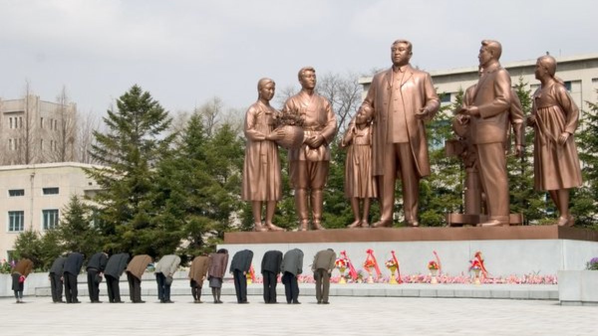 Estátua de Kim Il-sung