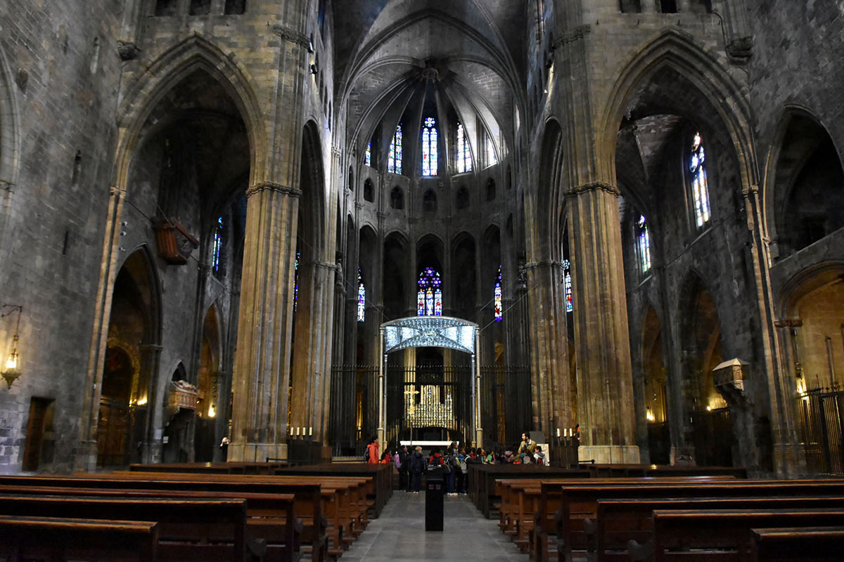 Girona: a catedral gótica com a maior nave do mundo