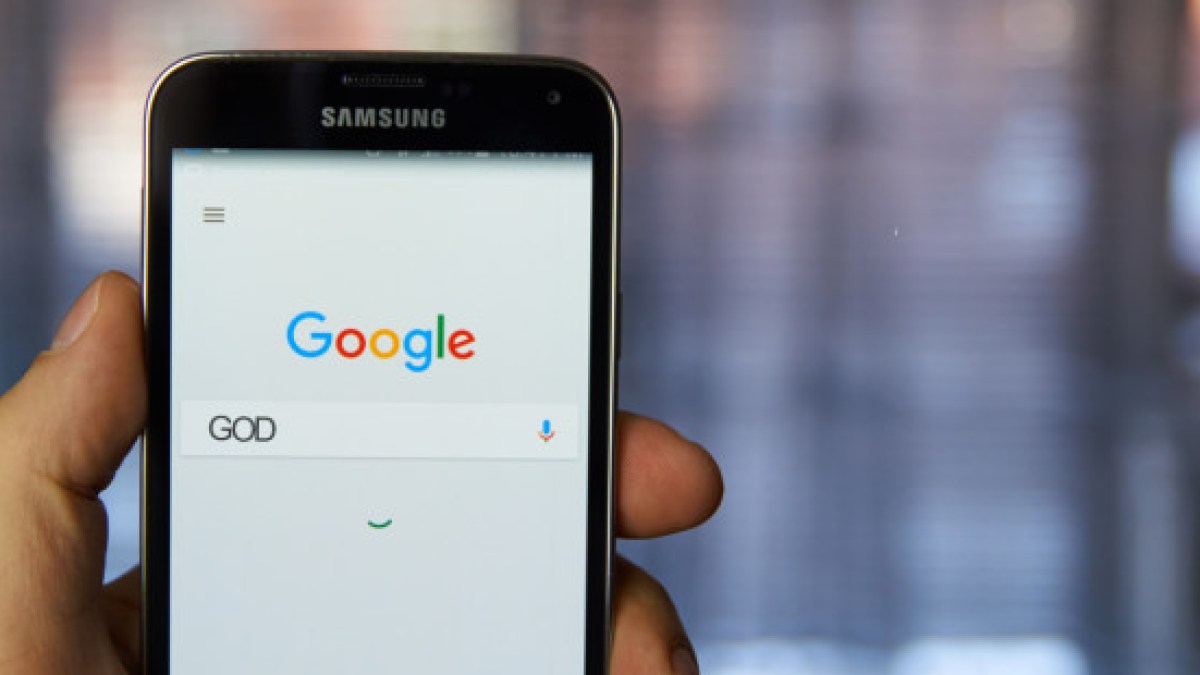 web3-google-god-phone-hand-closeup-search-engine-searching-faith-shutterstock