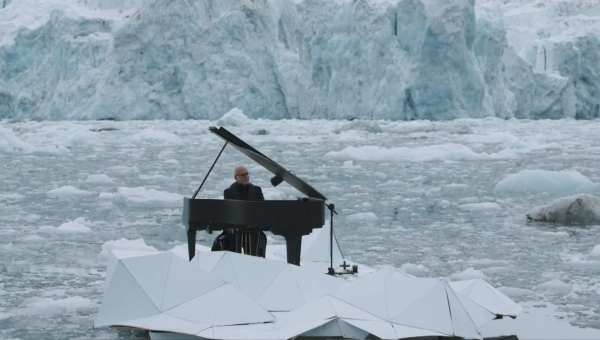 LUDOVICO EINAUDI