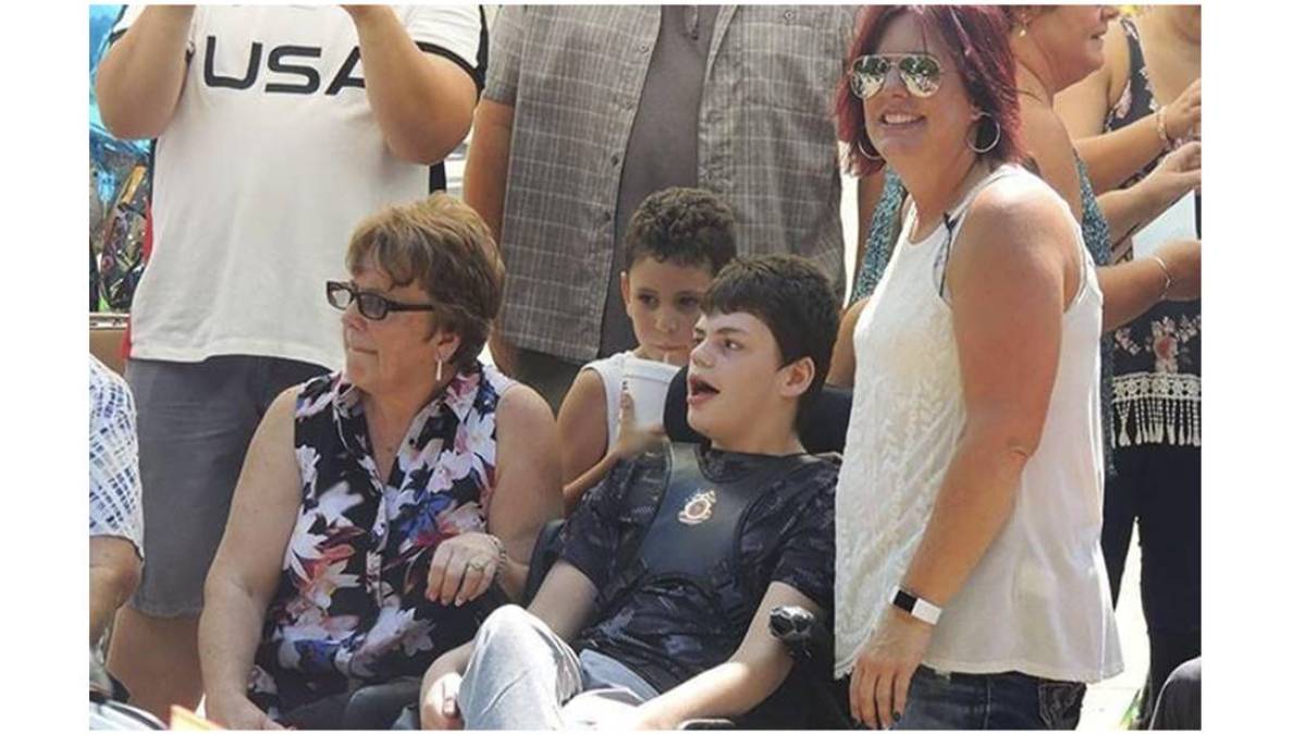 desfile-aniversario-Matthew3