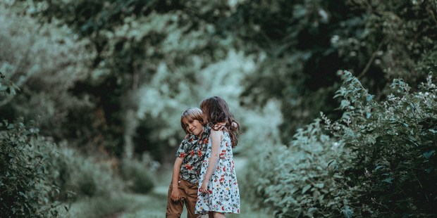 HUG