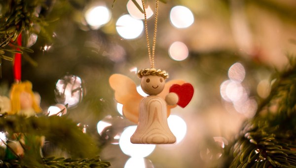 CHRISTMAS ANGEL ORNAMENT