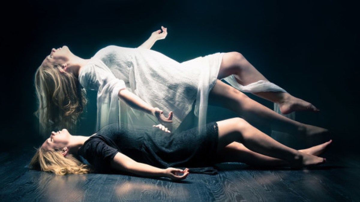 web3-spirit-soul-levitation-woman-body-louish-pixel-cc-by-nc-nd-2-0