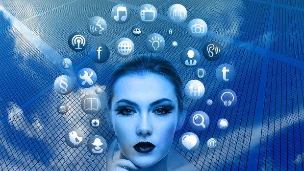 SOCIAL MEDIA