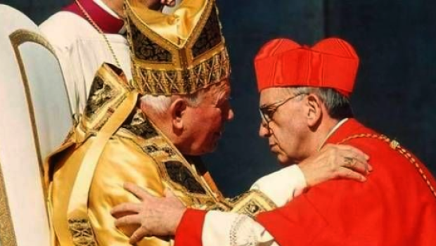 Papa João Paulo II e Cardeal Bergoglio