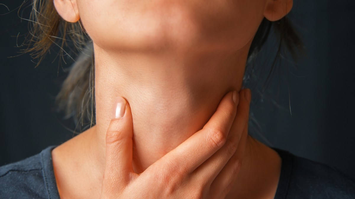 throat_shutterstock_194002763