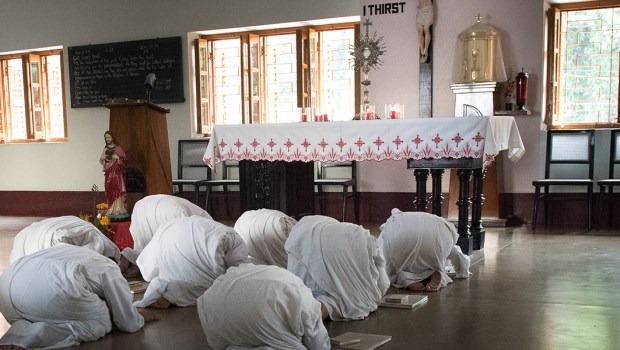 MISSIONARIES OF CHARITY,ADORATION