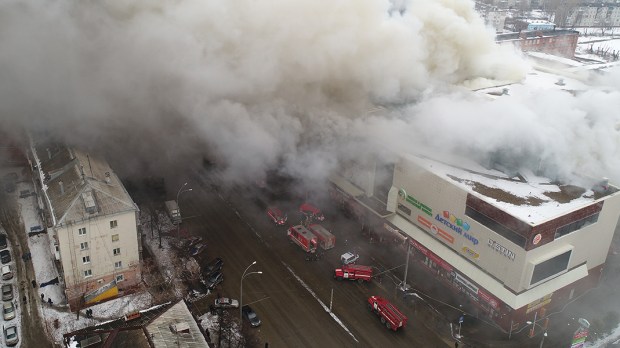FIRE AT ZIMNYAYA VISHNYA SHOPPING MALL IN KEMEROVO