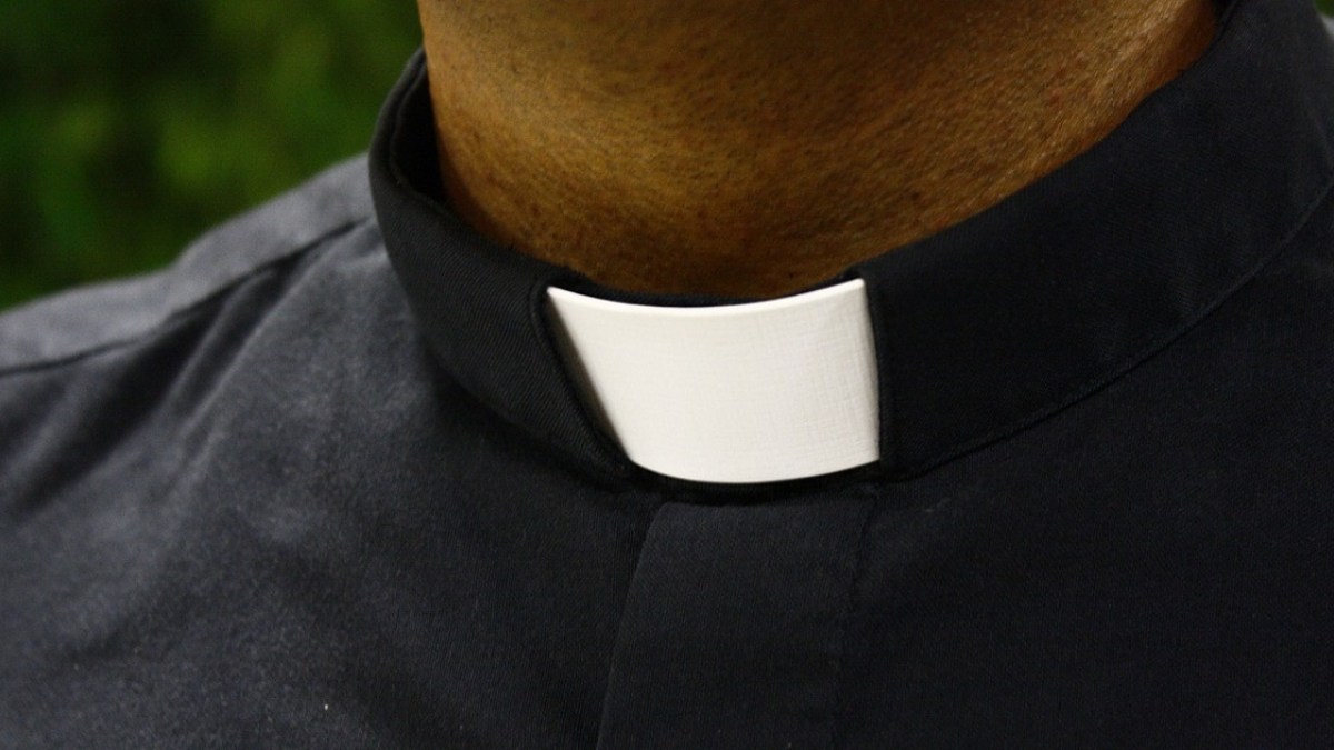 PRIEST