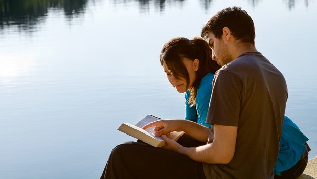 COUPLE BIBLE