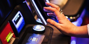 Vício em jogo: o que fazer quando alguém que você ama é um jogador patológico