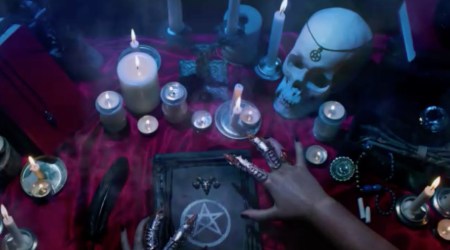 Fama, dinheiro e satanismo às claras: “Hoje é visível”