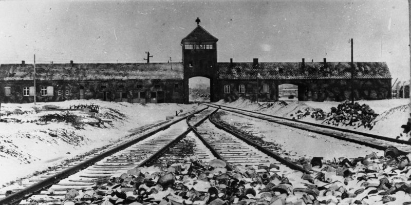AUSCHWITZ ENTRY