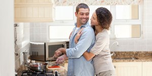 4 dicas para que os casais tenham mais tempo de qualidade à noite