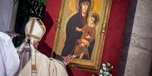 A preciosa homilia do Papa Francisco sobre Maria Mãe: &#8220;Maria não é opcional!&#8221;
