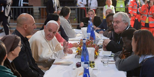 PAPA FRANCESCO POVERI