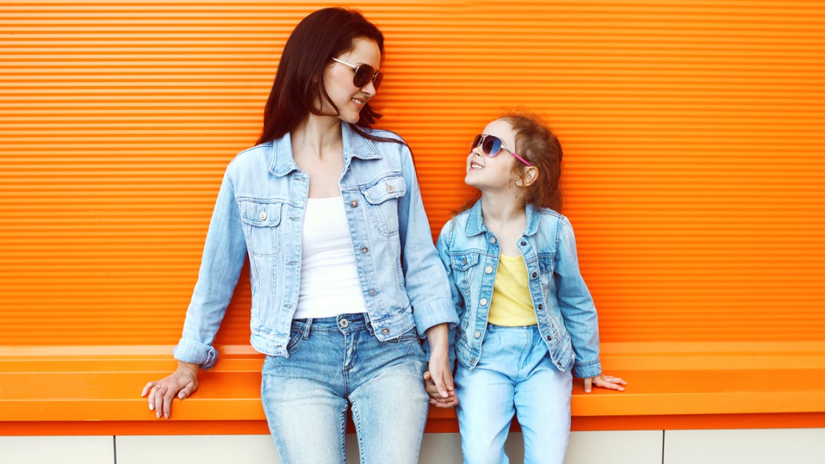 MOTHER,DAUGHTER,RELATIONSHIP