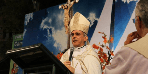 Como encantar alguém para Cristo quando nossas comunidades são desencantadas?