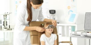 Por que Santa Luzia é conhecida como a protetora dos olhos?