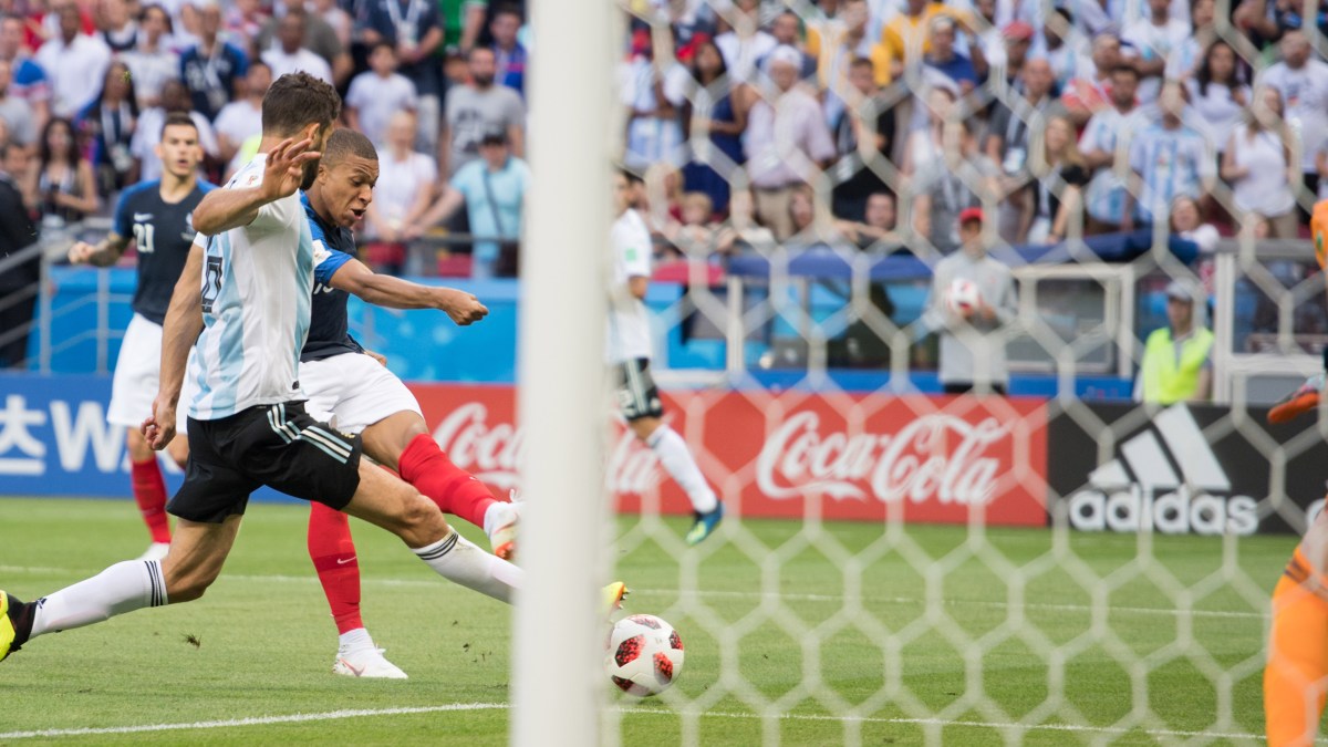 MBAPPÉ GOAL