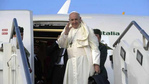POPE FRANCIS,AIRPORT,MMWMOF