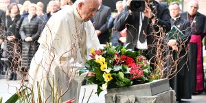 &#8220;A vida deve ter prioridade sobre a economia&#8221;, afirma o Papa Francisco