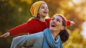 MOM,DAUGHTER,FUN