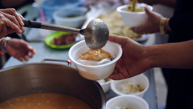 VOLUNTEER,SOUP,KITCHEN