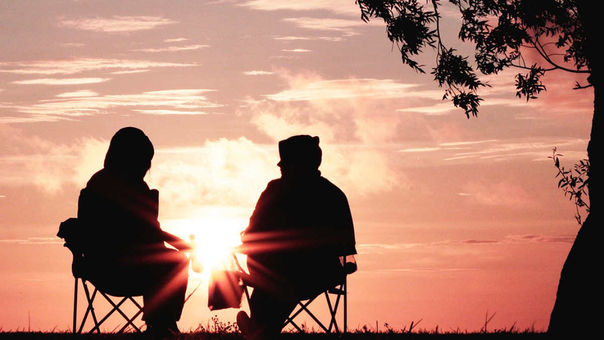 casal pôr do sol