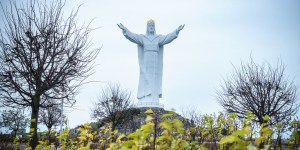 As mais belas imagens de Cristo Rei espalhadas pelo mundo
